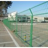 Expressway mesh fence